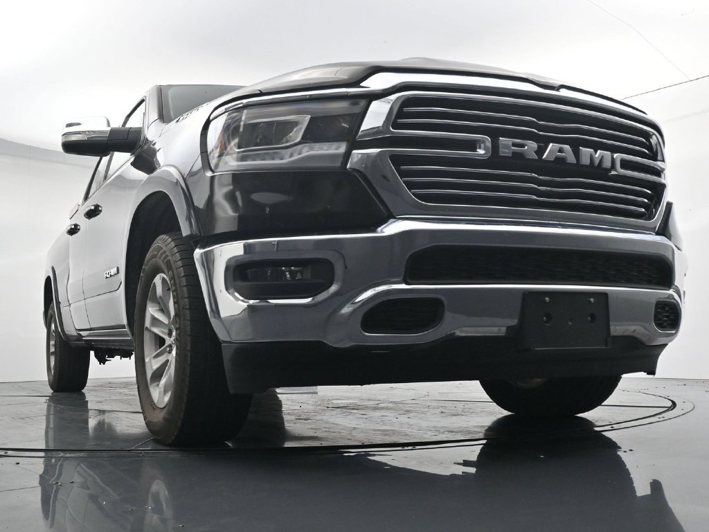 Used 2019 RAM 1500 Laramie AWD/4WD image 18
