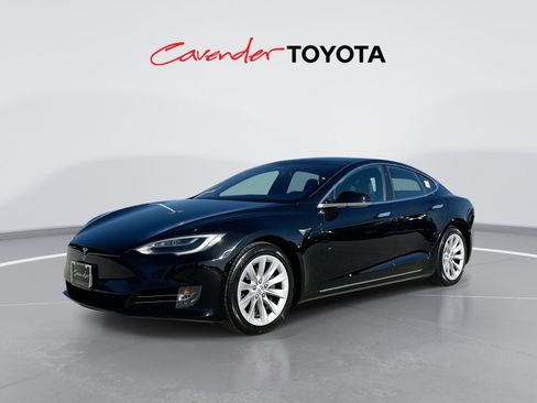 Used 2018 Tesla Model S 75D AWD/4WD image 1