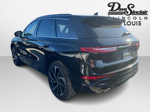 Used 2025 Lincoln Corsair Grand Touring w/ Equipment Group 302A AWD/4WD image 7