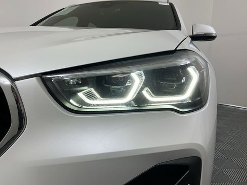 Certified 2022 BMW X1 xDrive28i w/ Premium Package image 8