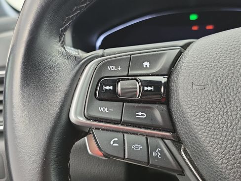 Used 2018 Honda Accord Sport image 16