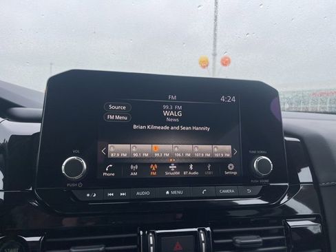 New 2025 Nissan Pathfinder SV image 15