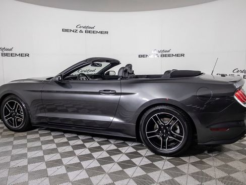 Used 2020 Ford Mustang Premium RWD image 7