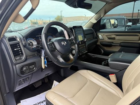 Used 2019 RAM 1500 Limited image 14