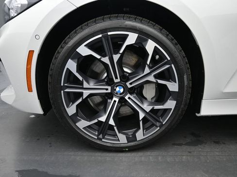 New 2026 BMW 330i Sedan w/ Premium Package RWD image 4