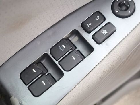 Used 2013 Kia Optima LX FWD image 12