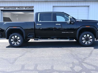New 2026 GMC Sierra 3500 Denali w/ Denali Reserve Package