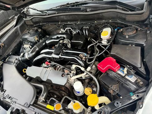 Used 2014 Subaru Forester 2.5i Limited image 39