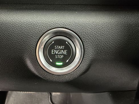 Used 2025 GMC Terrain Elevation AWD/4WD image 24