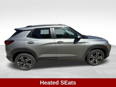 Used 2023 Chevrolet TrailBlazer LT FWD image 7