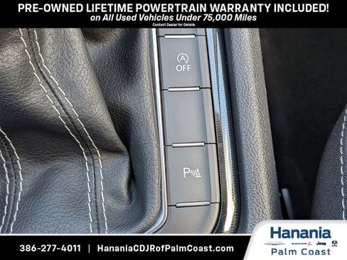 Used 2025 Volkswagen Taos SE FWD image 22