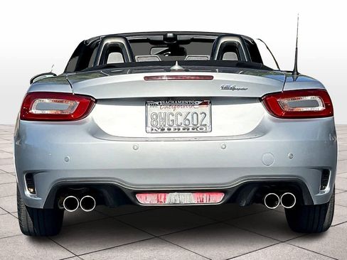 Used 2020 FIAT 124 Spider Abarth w/ Convenience Group image 7