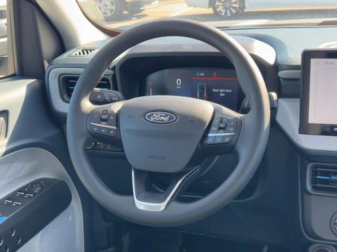 New 2025 Ford Maverick XLT image 7