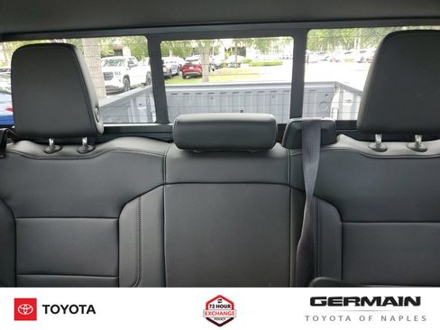 Used 2020 Chevrolet Silverado 1500 LT w/ All-Star Edition RWD image 31
