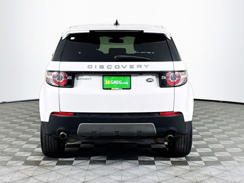 Used 2019 Land Rover Discovery Sport SE AWD/4WD image 8