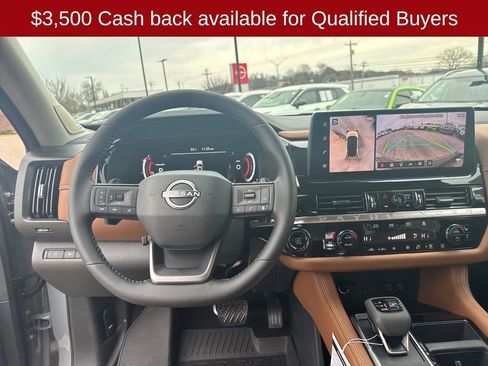 New 2026 Nissan Pathfinder Platinum image 22