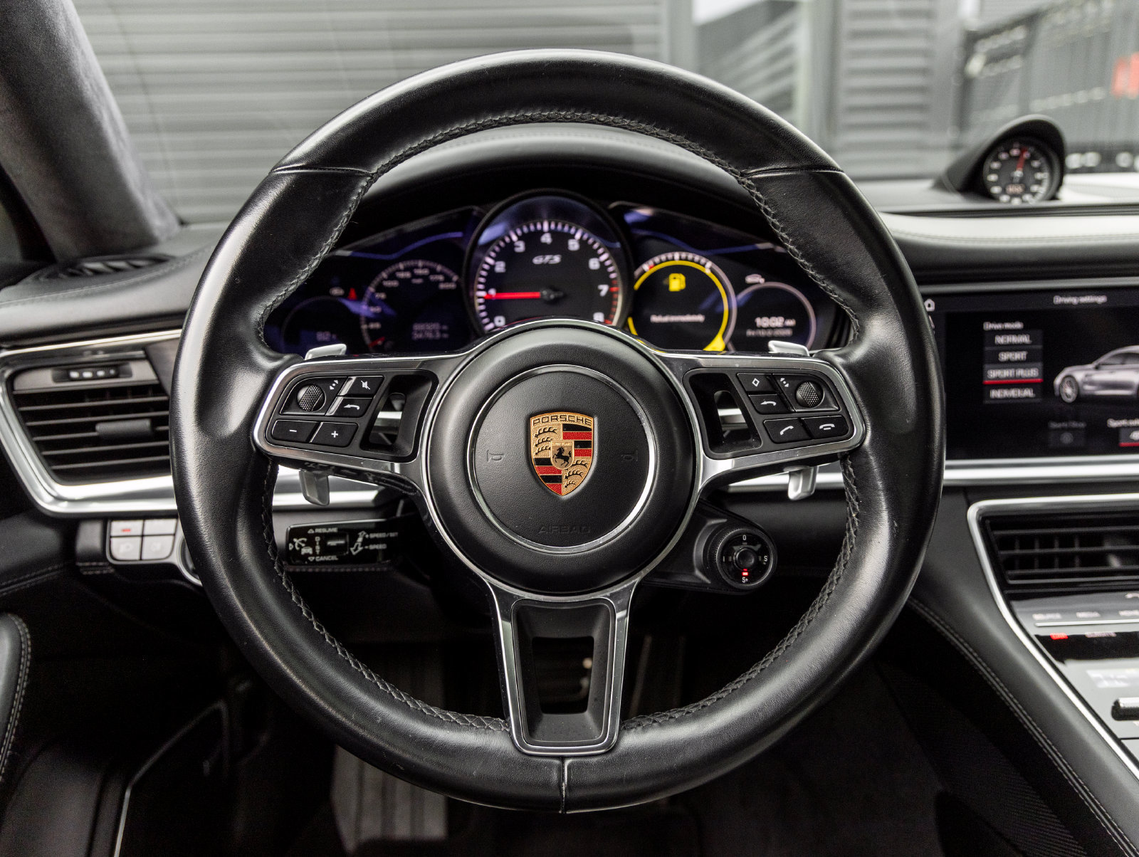 Used 2020 Porsche Panamera GTS AWD/4WD image 29