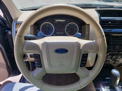 Used 2011 Ford Escape Limited w/ 301A Rapid Spec Order Code FWD image 14