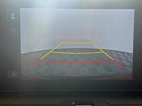 Used 2025 Kia K4 LXS image 23