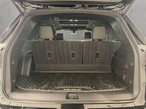 Used 2024 Chevrolet Traverse High Country AWD/4WD image 26