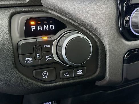 New 2026 RAM 1500 4x4 Crew Cab image 16