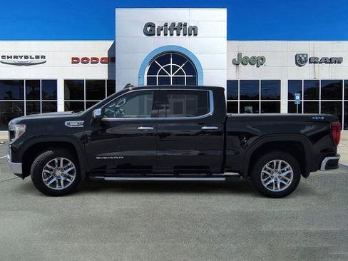Used 2021 GMC Sierra 1500 SLT w/ SLT Premium Package AWD/4WD image 10