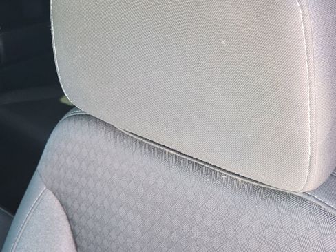 Used 2022 Chevrolet Silverado 1500 Custom image 16