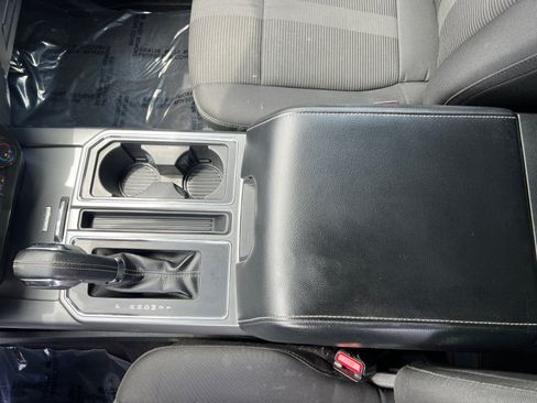 Used 2016 Ford F150 XLT w/ Equipment Group 302A Luxury AWD/4WD image 23