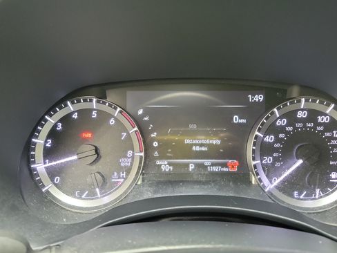 Certified 2024 Toyota Highlander XLE FWD image 26
