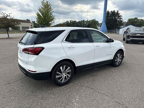 Used 2024 Chevrolet Equinox LT FWD image 50