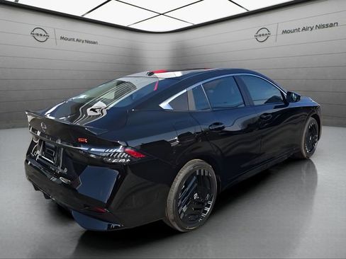 New 2026 Nissan Sentra SR image 5