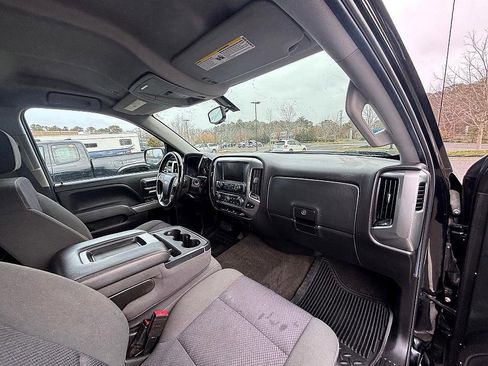 Used 2018 Chevrolet Silverado 1500 LT w/ All Star Edition image 15