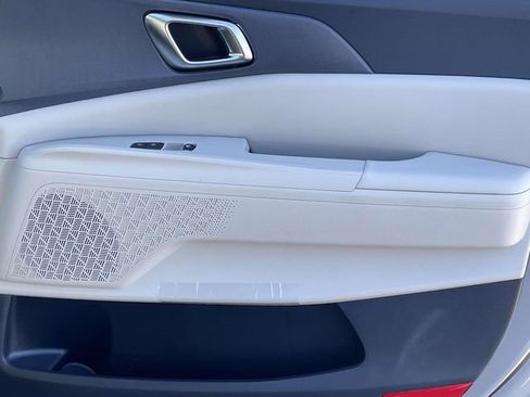 New 2026 Kia Carnival SX image 12