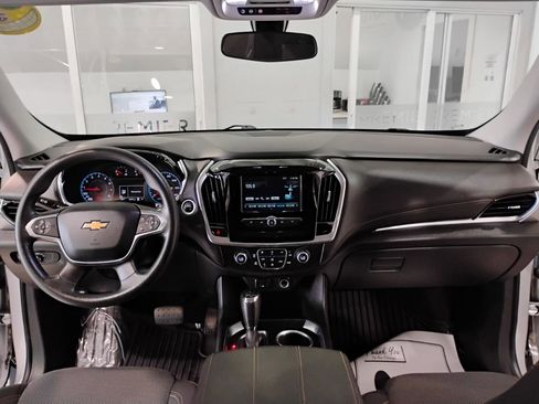 Used 2019 Chevrolet Traverse LS FWD image 40