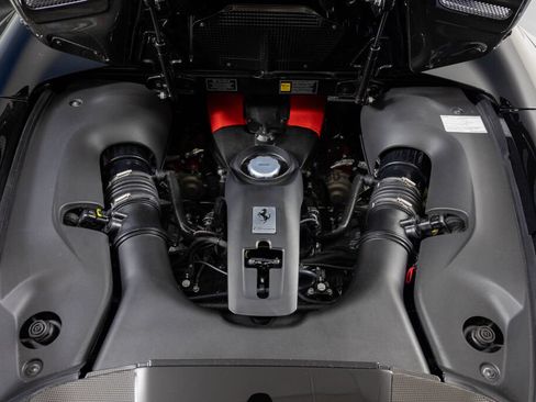 Used 2023 Ferrari F8 Tributo RWD image 62