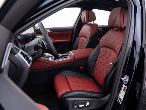 New 2026 BMW X6 M60i image 14