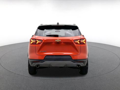 Used 2025 Chevrolet Blazer LT FWD image 6