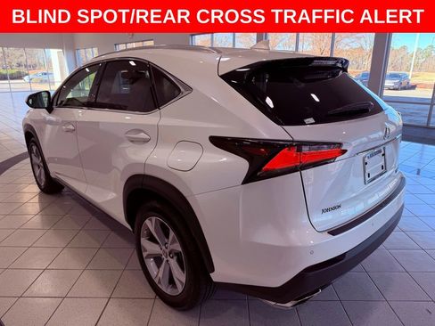 Used 2017 Lexus NX 200t FWD image 7