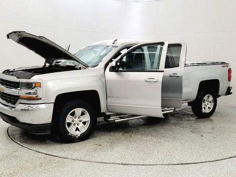 Used 2019 Chevrolet Silverado 1500 LT image 10