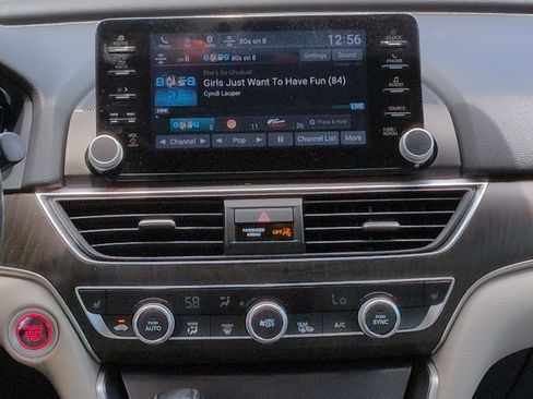 Used 2018 Honda Accord EX-L image 17