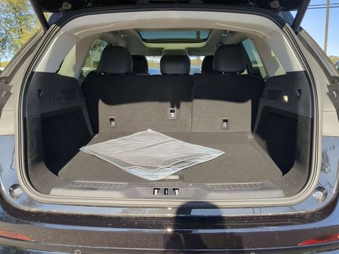 New 2026 Lincoln Nautilus Premier w/ Equipment Group 102A image 23