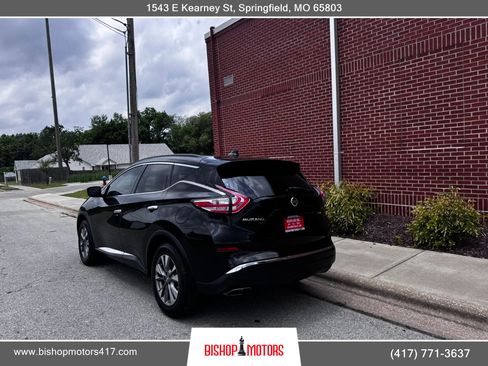 Used 2018 Nissan Murano SV FWD image 3