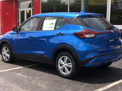 Used 2024 Nissan Kicks S image 6
