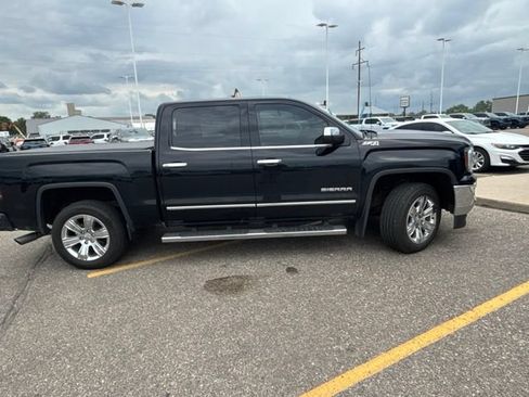 Used 2017 GMC Sierra 1500 SLT AWD/4WD image 3
