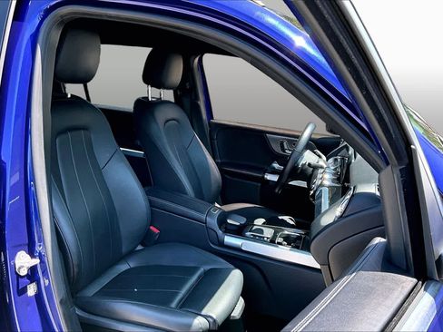 Used 2021 Mercedes-Benz GLB 250 image 9