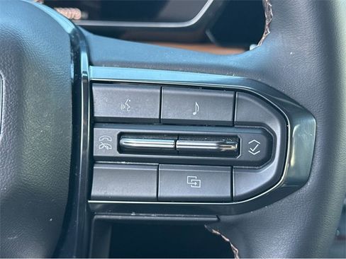 Certified 2023 GMC Canyon AT4 image 30