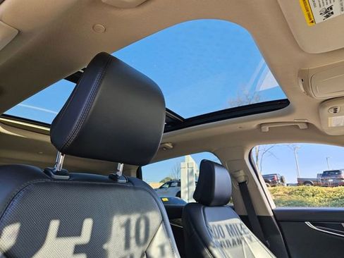 Used 2023 Lincoln Nautilus Reserve w/ Luxury Package image 20