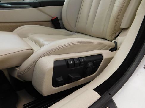 Used 2013 BMW 650i Gran Coupe xDrive AWD/4WD image 18