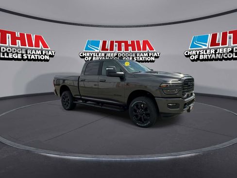 New 2026 RAM 2500 Laramie AWD/4WD image 2
