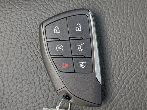 New 2026 GMC Yukon XL Denali image 37